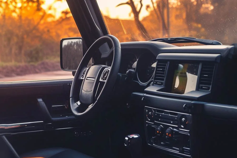 4K dash cam with CarPlay support